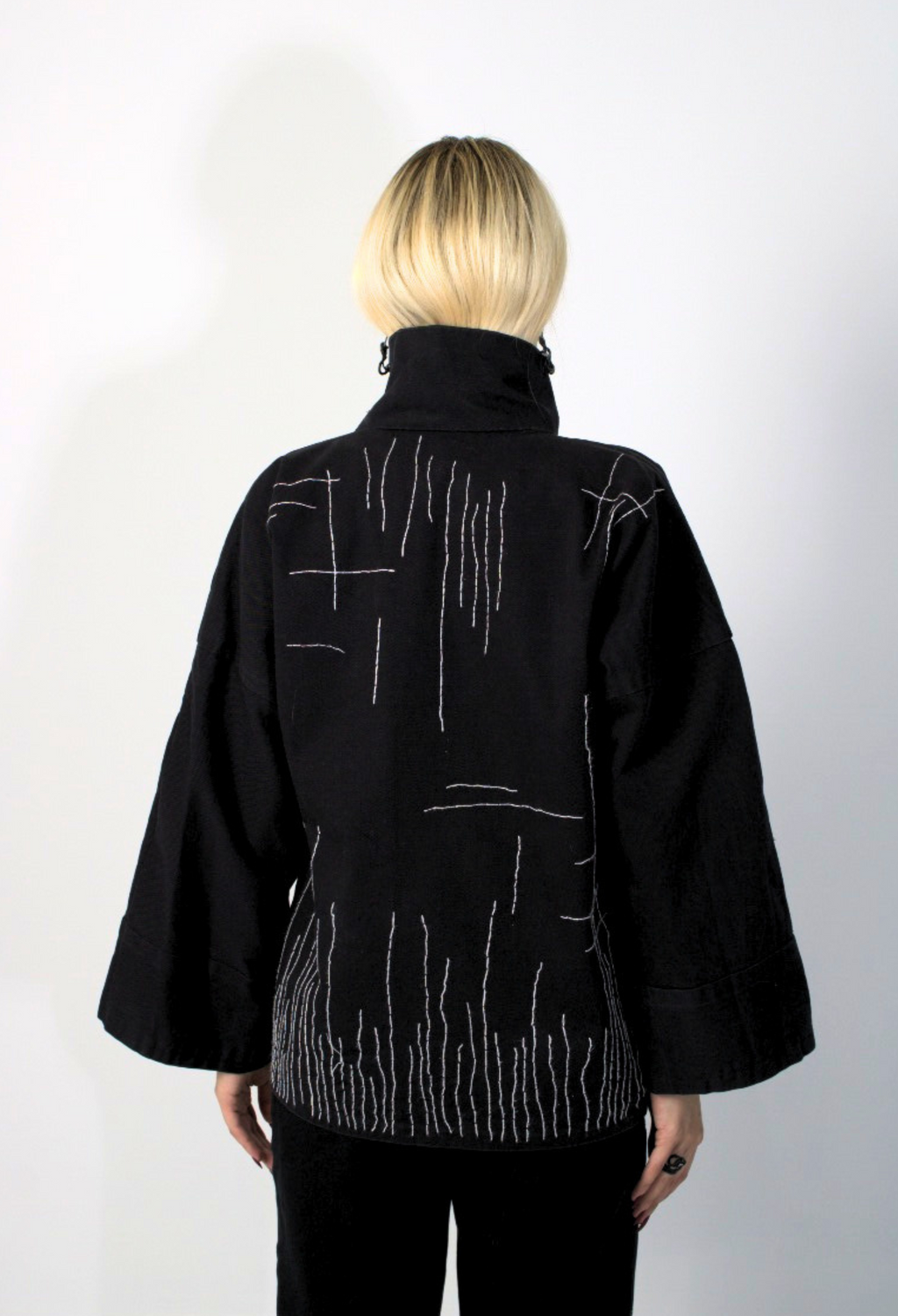 CHAQUETA PARALELOS | M00 - BUCLE